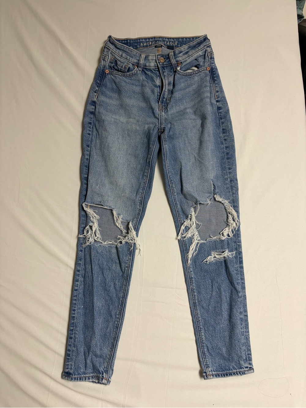 American Eagle Outfitters Light Blue Distressed High-Rise Jeans
